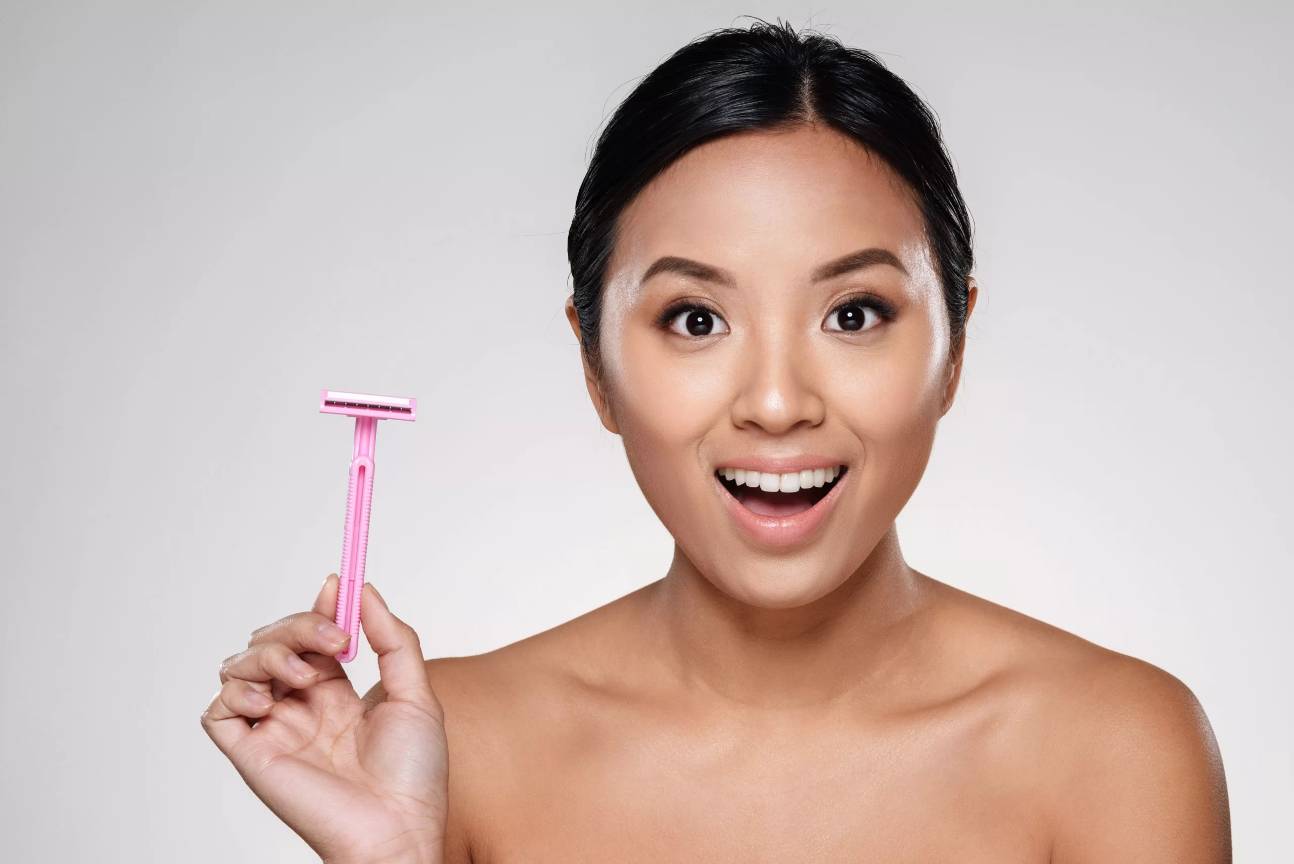 cheerful lady looking camera smiling with Venus Razor